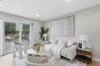 Photo #4: 41120963 Listing