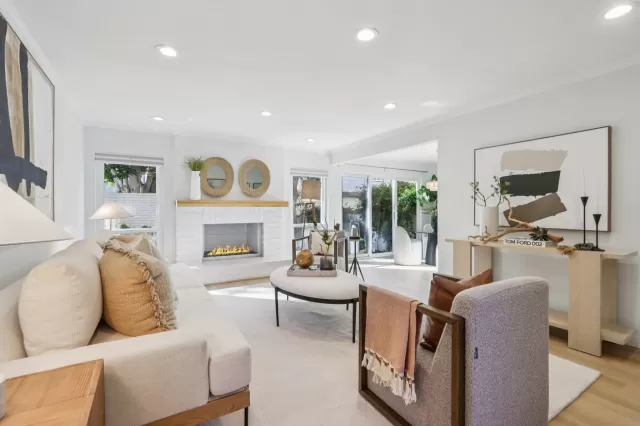 MLS: 41121032 Condo For Sale