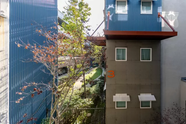 MLS: 41121064 Condo For Sale