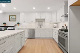 Photo #4: 41121084 Listing 