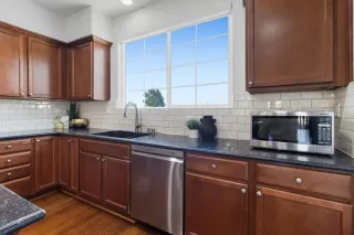 Photo #4: 41121112 Listing 