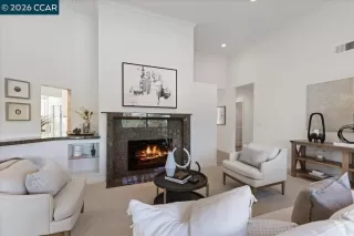 Photo #4: 41121210 Listing 