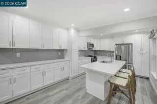 Photo #2: 41121216 Listing 