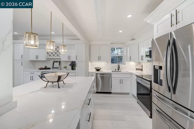 MLS: 41121370 Condo For Sale