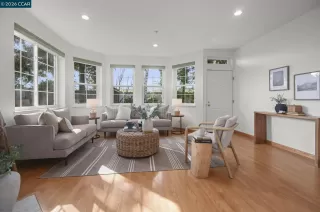 Photo #3: 41121422 Listing 