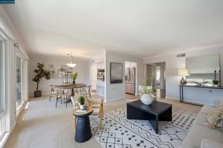 Photo #5: 41121430 Listing 