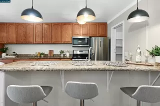 Photo #6: 41121439 Listing 