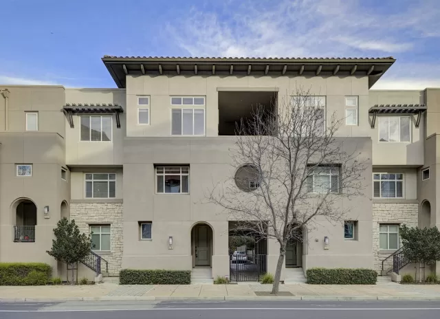 MLS: 41121497 Condo For Sale