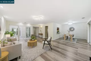 Photo #2: 41121530 Listing 