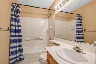 Photo #3: 41121558 Listing