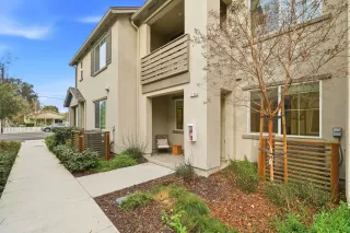 Photo #2: 41121559 Listing