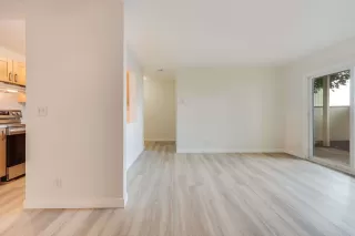 Photo #1: 41121604 Listing 