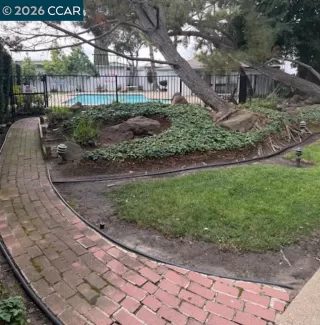 Photo #6: 41121619 Listing 