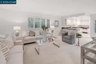 Photo #3: 41121652 Listing