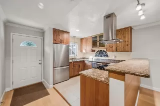 Photo #6: 41121692 Listing