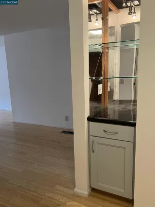 Photo #4: 41121767 Listing