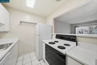 Photo #6: 41121793 Listing