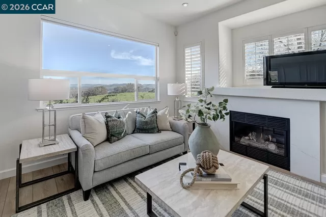 MLS: 41121813 Condo For Sale