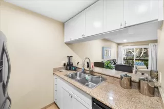 Photo #2: 41121902 Listing 