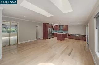 Photo #3: 41121937 Listing 