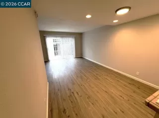 Photo #6: 41121949 Listing