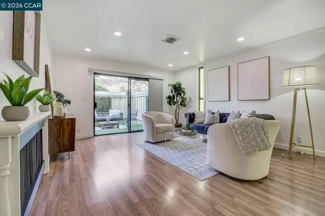 MLS: 41121984 Condo For Sale