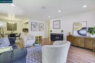 Photo #1: 41121984 Listing 