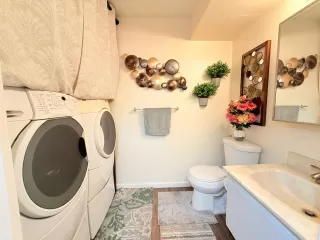 Photo #6: 41122000 Listing 