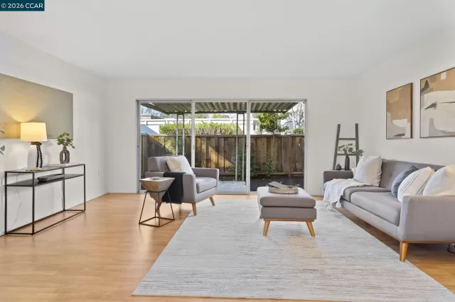 MLS: 41122044 Condo For Sale