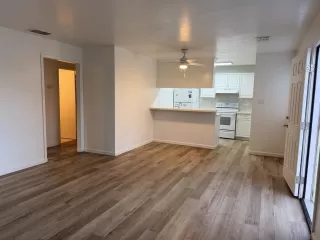 Photo #1: 41122101 Listing