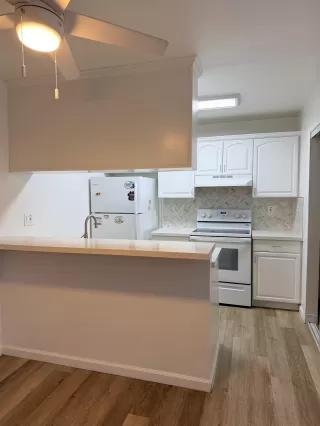 Photo #3: 41122101 Listing