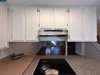 Photo #2: 41122108 Listing