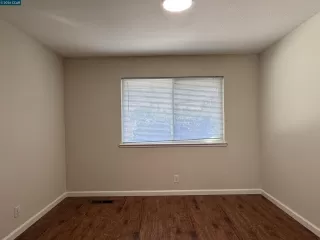 Photo #6: 41122108 Listing