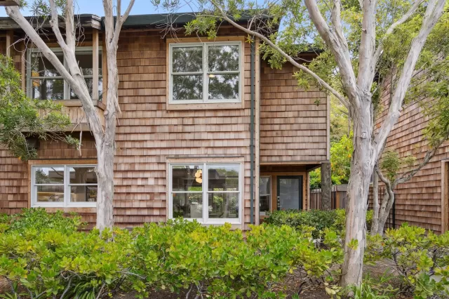 MLS: 41122120 Condo For Sale