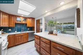 Photo #4: 41122144 Listing 