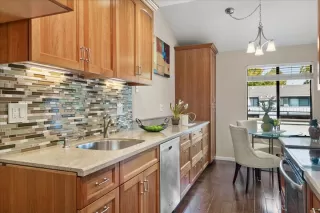 Photo #1: 41122158 Listing 