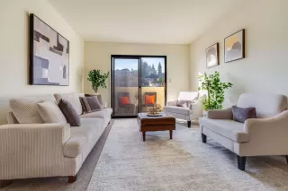 Photo #4: 41122179 Listing