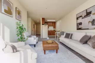 Photo #5: 41122179 Listing