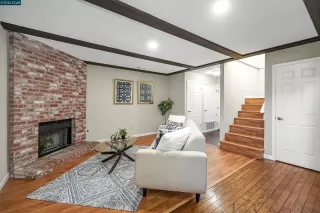 Photo #6: 41122236 Listing 