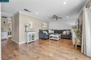 Primary Photo for MLS#: 41122277