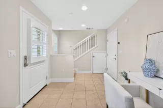 Photo #5: 41122316 Listing 