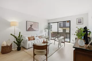 Photo #1: 41122418 Listing 