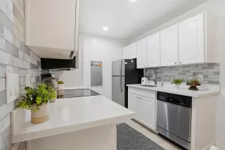 Photo #6: 41122418 Listing 