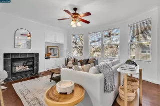 Photo #5: 41122440 Listing 