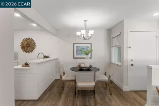 Photo #4: 41122446 Listing