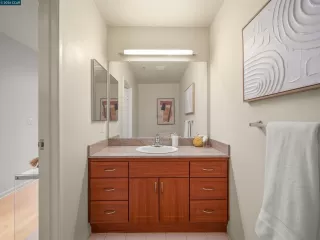 Photo #4: 41122463 Listing