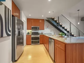 Photo #5: 41122463 Listing