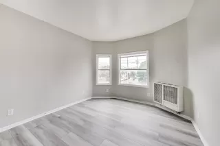 Photo #5: 41122473 Listing