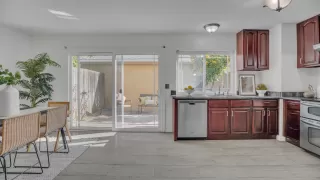 Photo #5: 41122475 Listing 