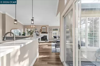 Photo #3: 41122492 Listing